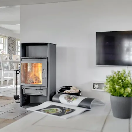 Edelgard - 4-5km From The Sea By Interhome Kongsmark